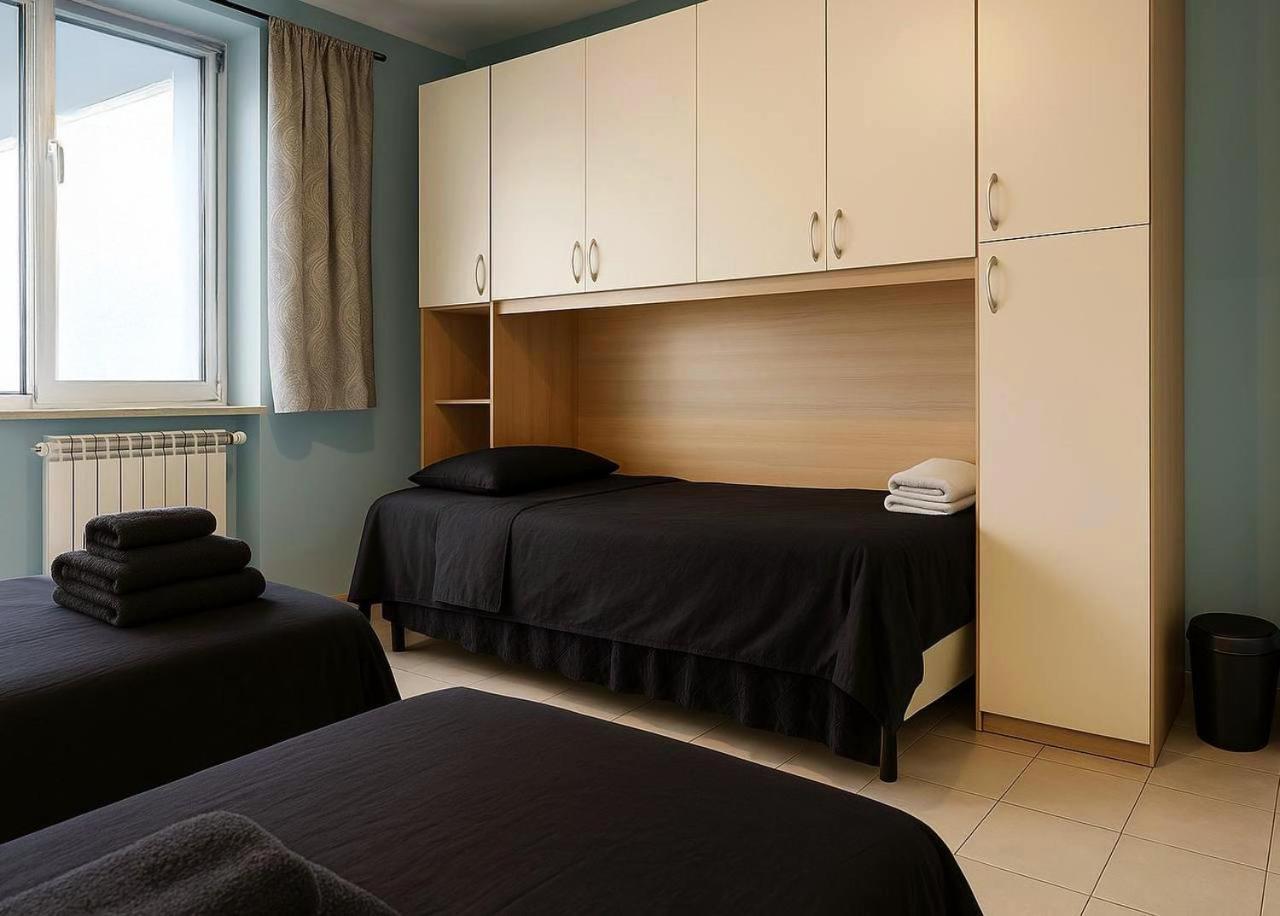 Room Malpensa - Servizio Taxi Mxp Da 20 Euro Lonate Pozzolo Εξωτερικό φωτογραφία